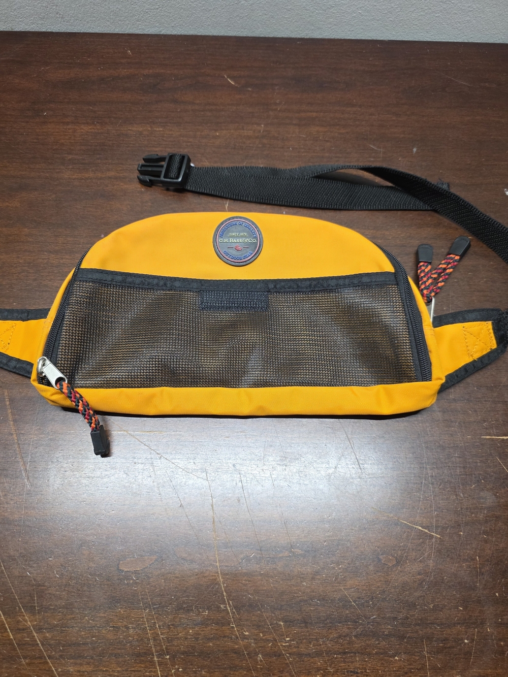 G.H. Bass & Co. Yellow and Black Men’s Waist Pack with Front Mesh Pocket
